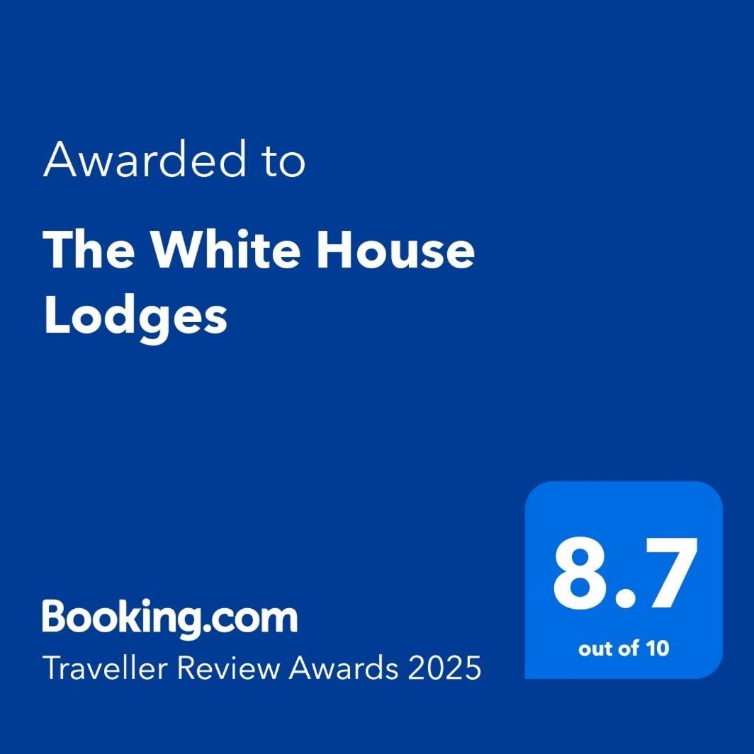 The White House No.1 Villa Brufut Exterior photo