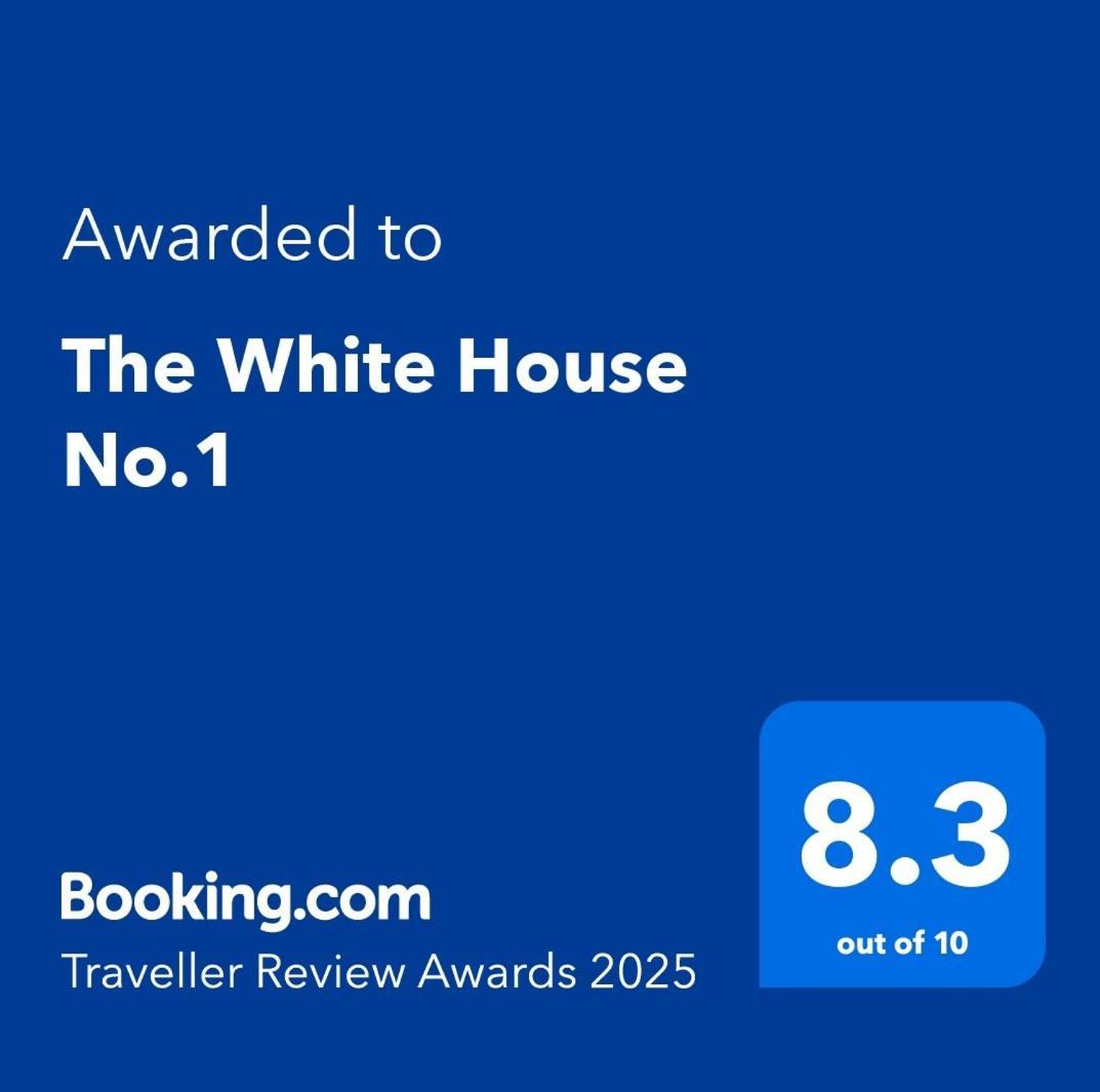 The White House No.1 Villa Brufut Exterior photo
